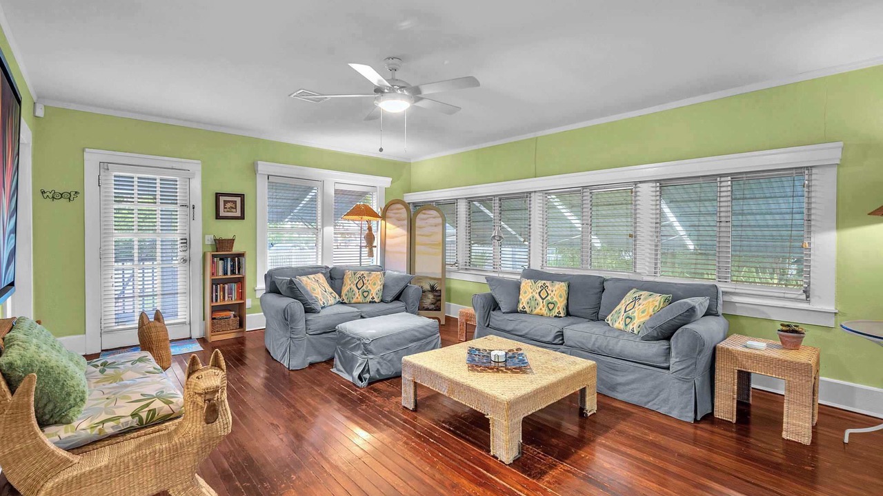Photo of Livingroom in Tarpon River