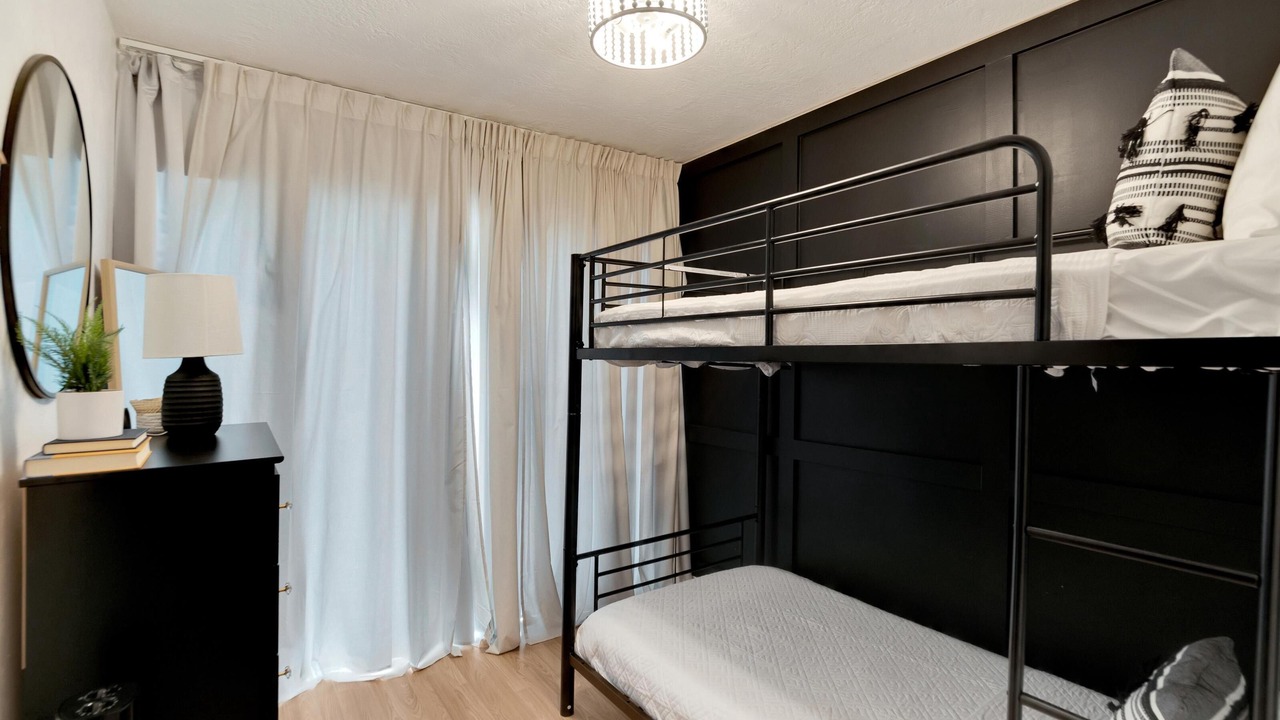 Photo of Bedroom in Sun Bay South