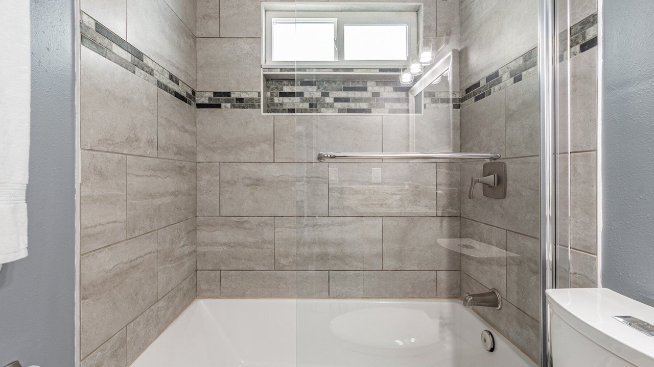 Photo of Bathroom in Largo