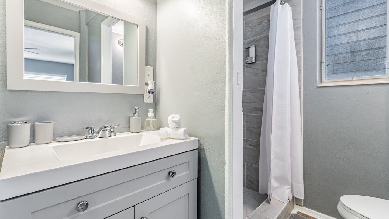 Photo of Bathroom in Largo