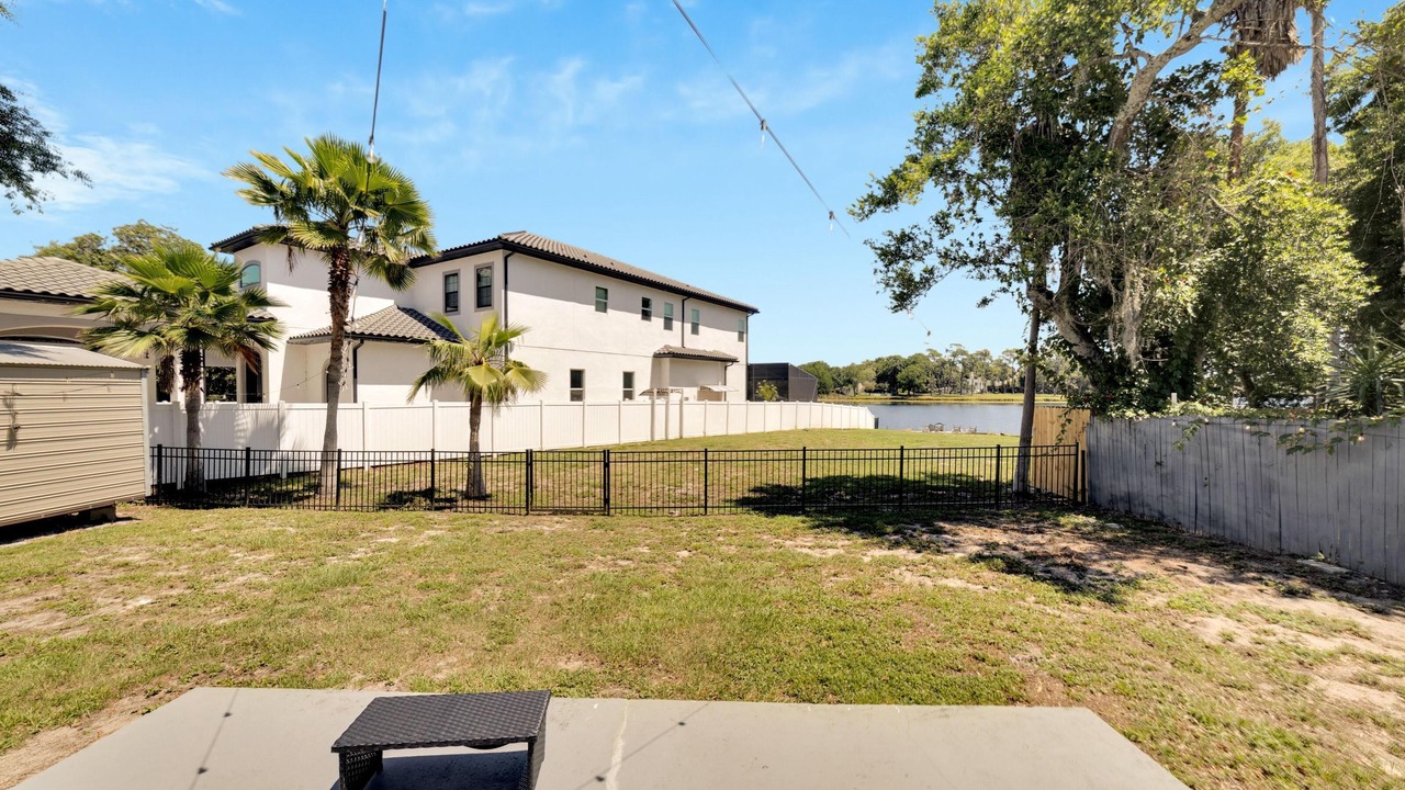 Photo of Outdoor in Carrollwood