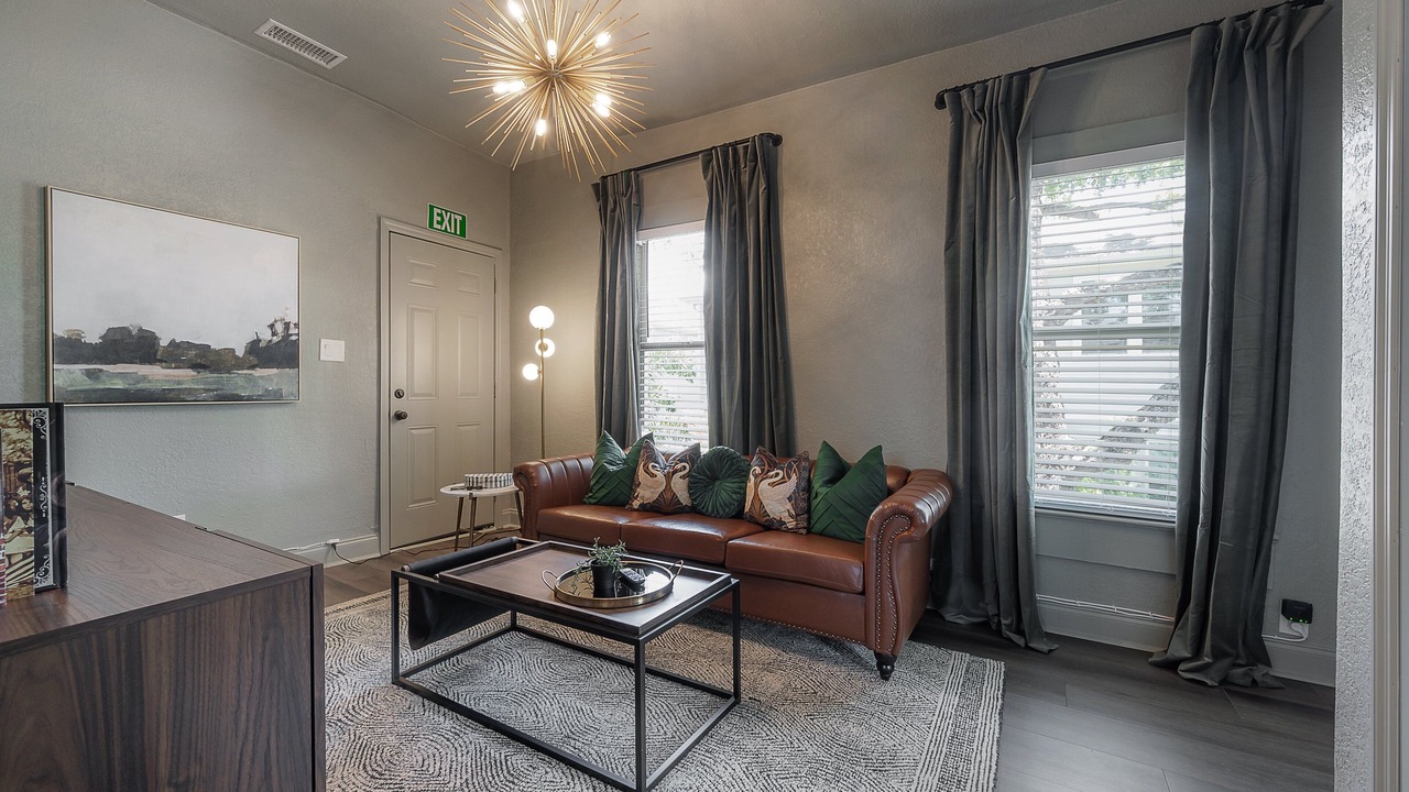 Photo of Livingroom in Tampa