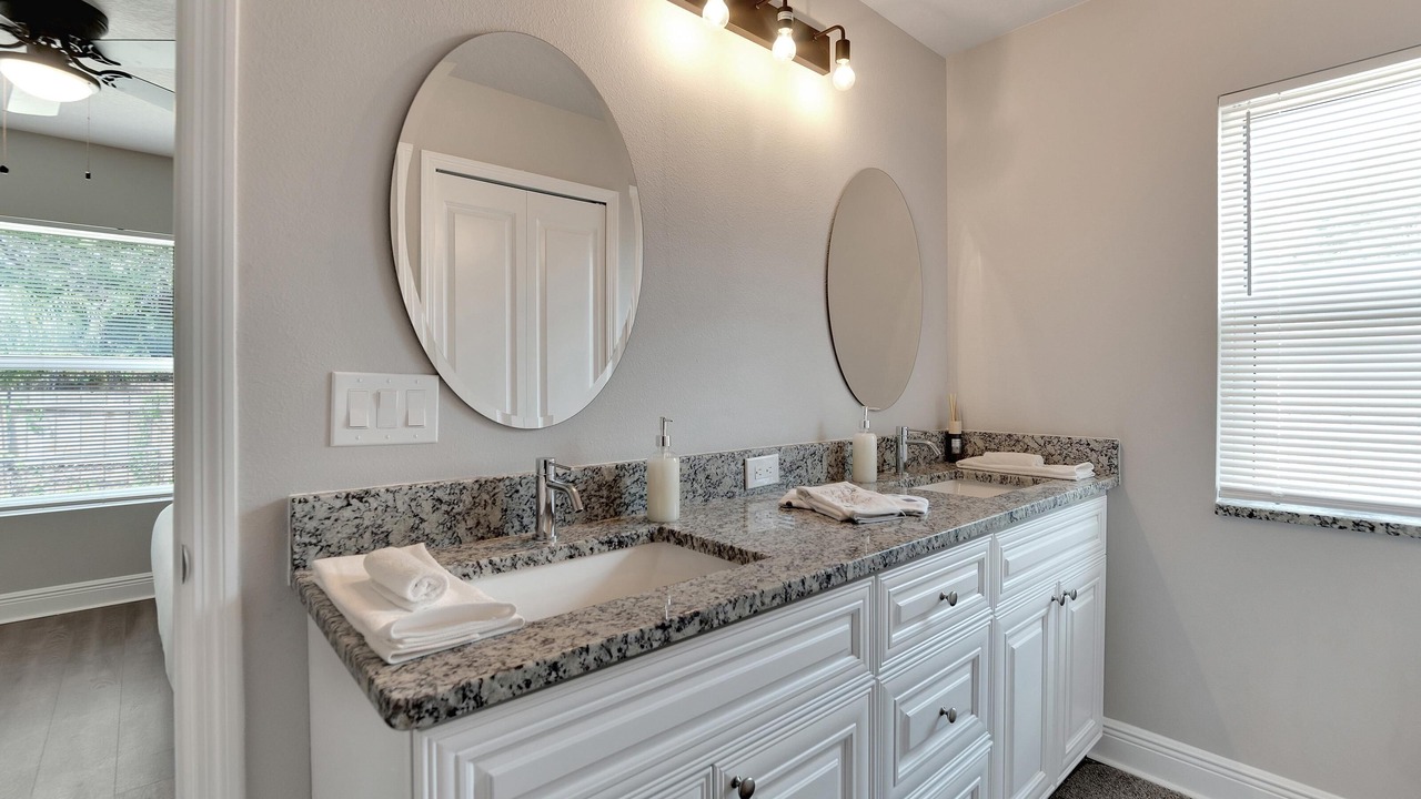 Photo of Bathroom in Old Seminole Heights