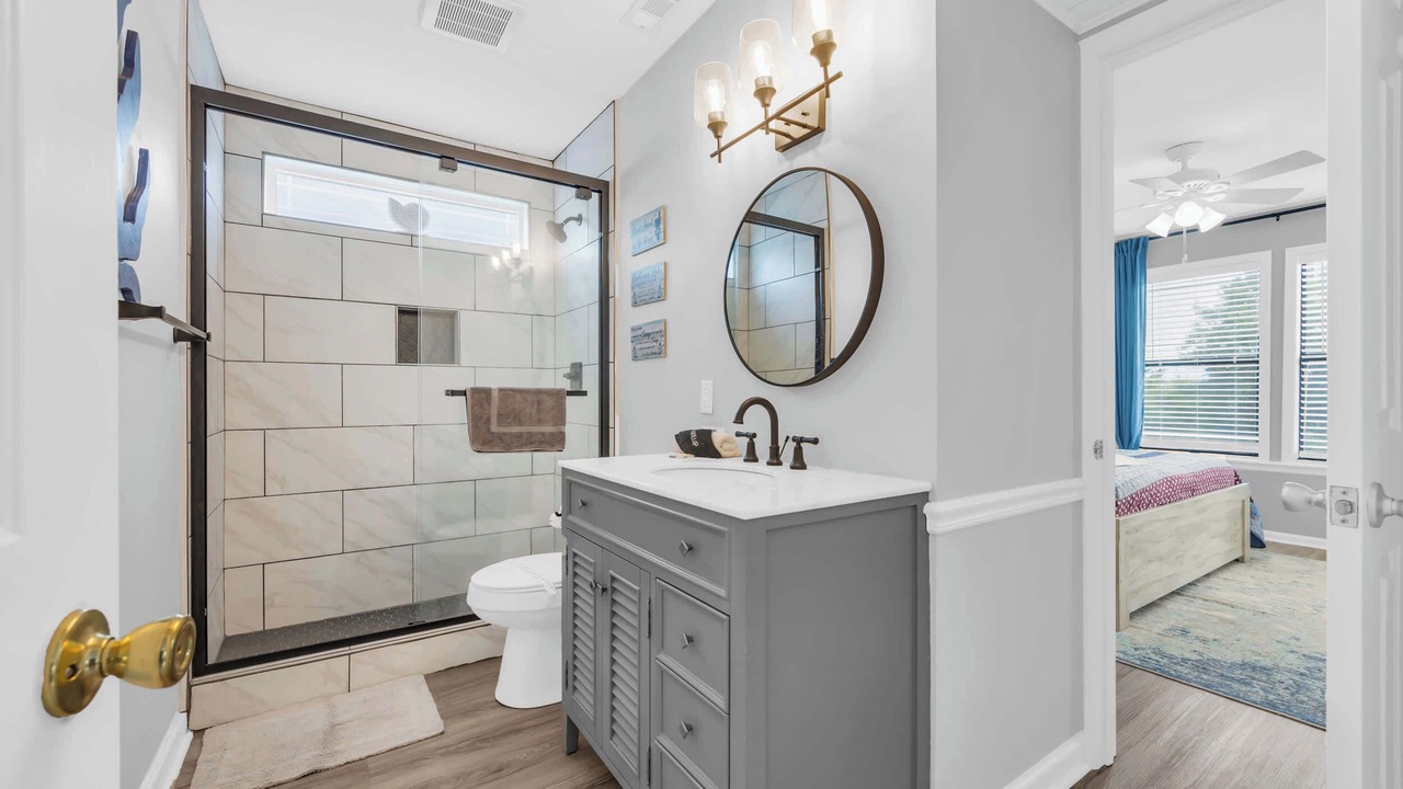 Photo of Bathroom in Cherry Grove Beach