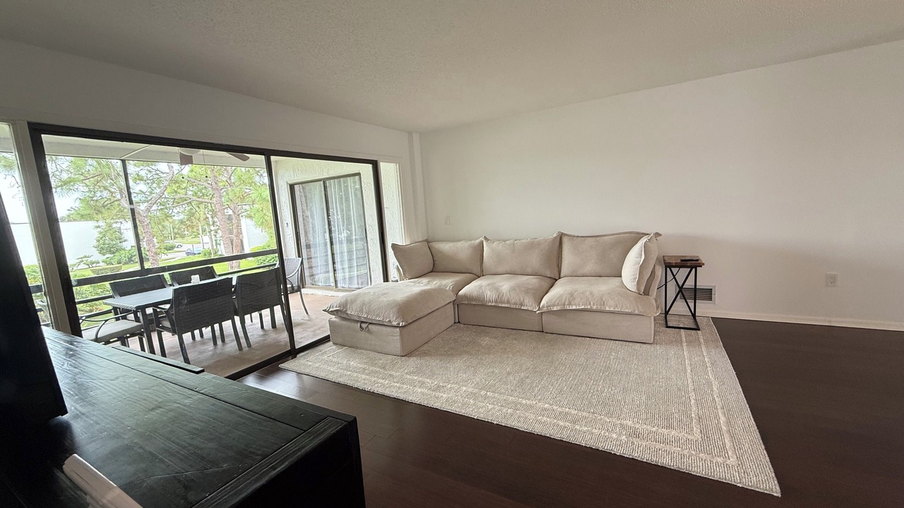Photo of Livingroom in The Meadows