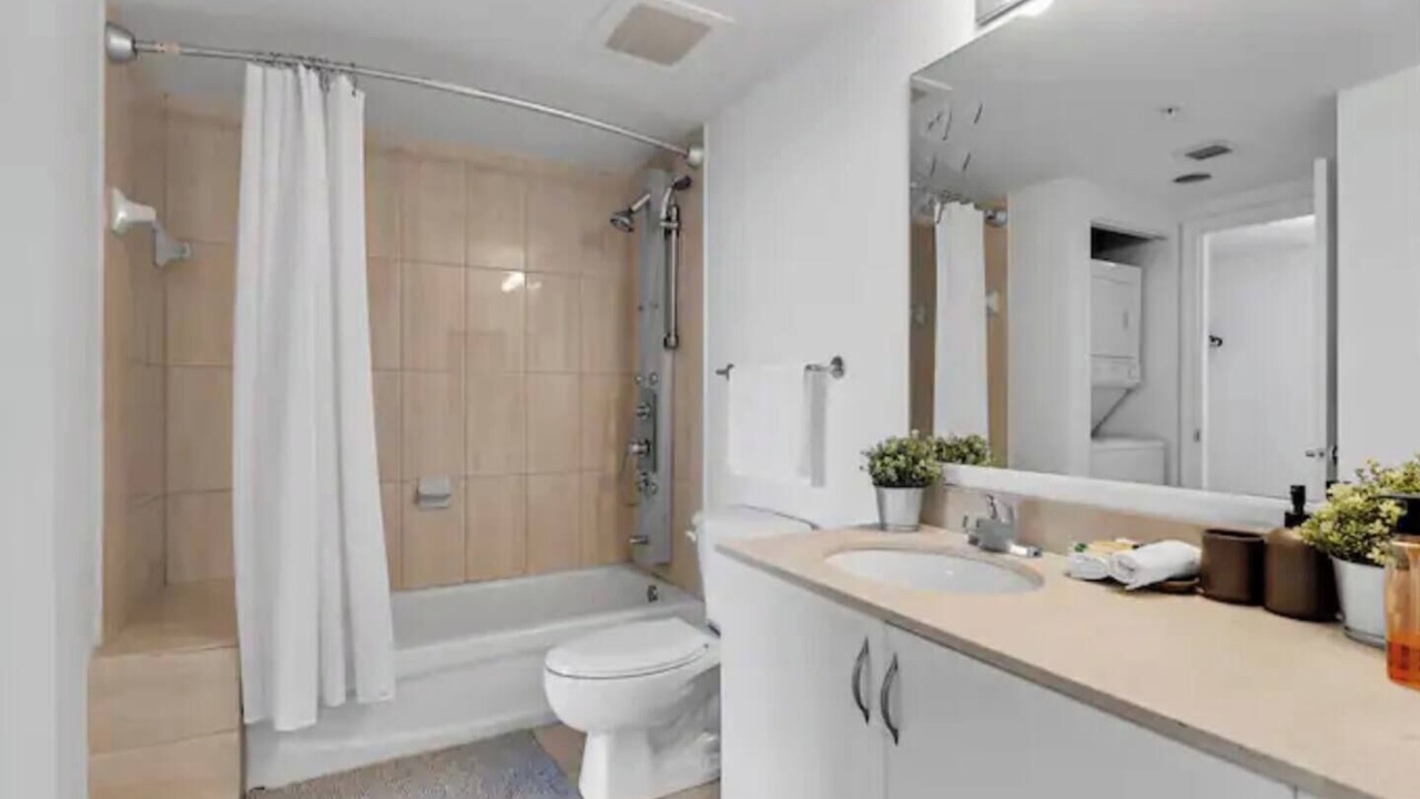 Photo of Bathroom in Edgewater