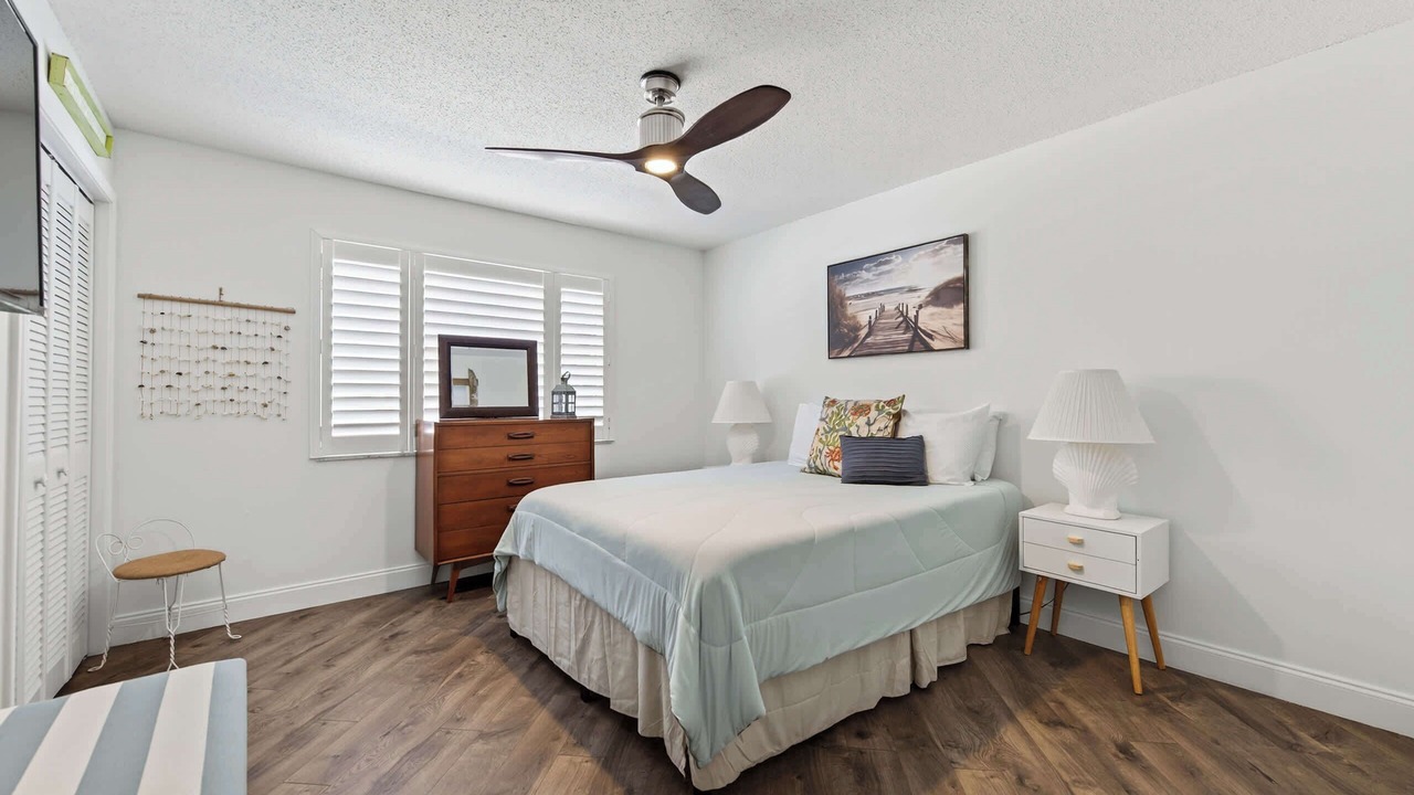 Photo of Bedroom in Ormond-by-the-Sea