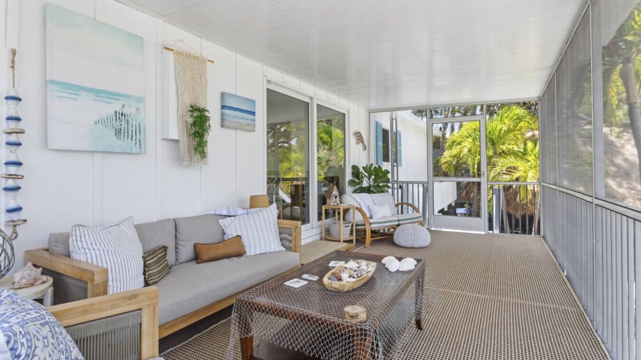 Photo of Livingroom in Indian Waterways