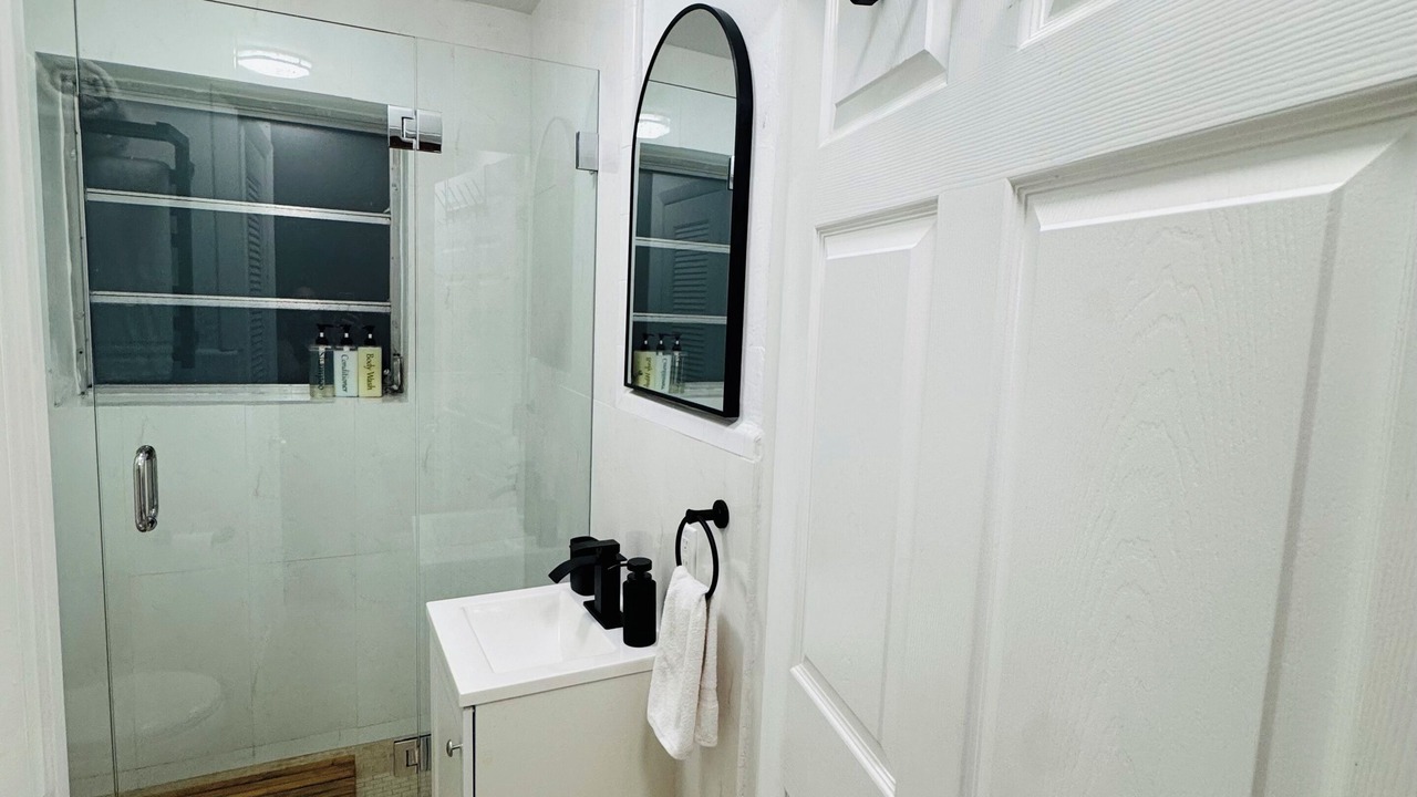 Photo of Bathroom in The Roads