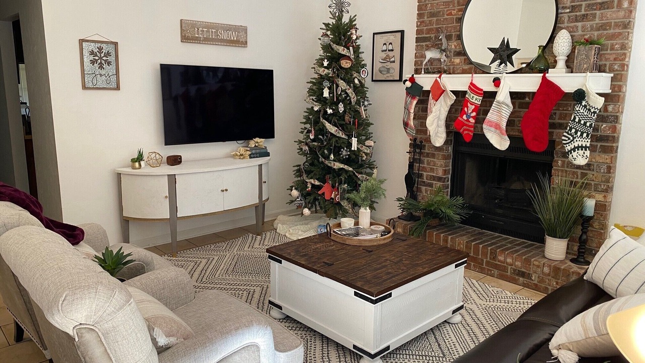Photo of Livingroom in Tallahassee