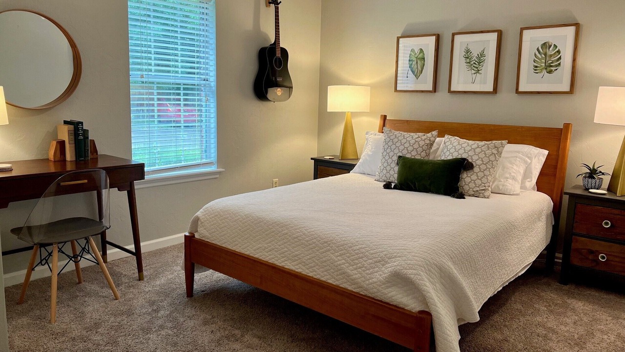 Photo of Bedroom in Tallahassee