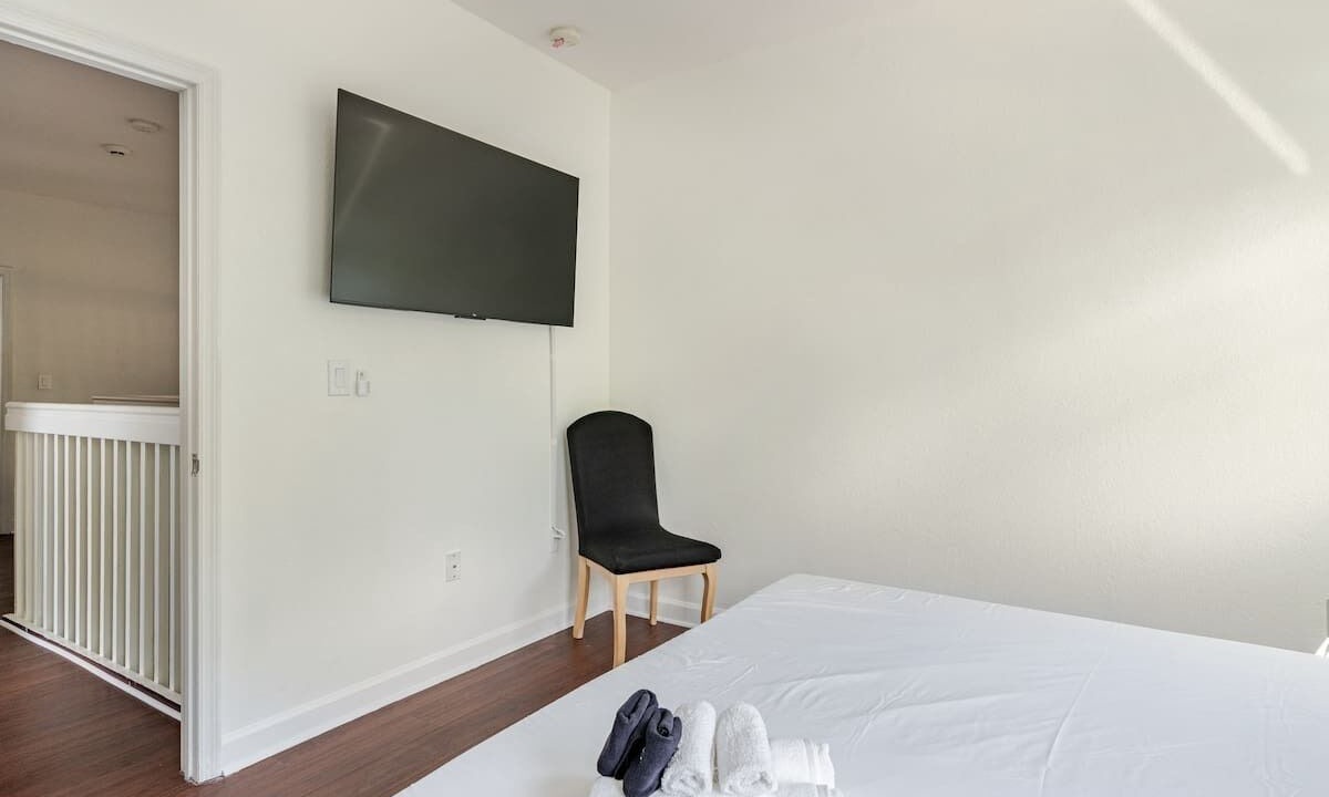 Photo of Bedroom in Tamiami