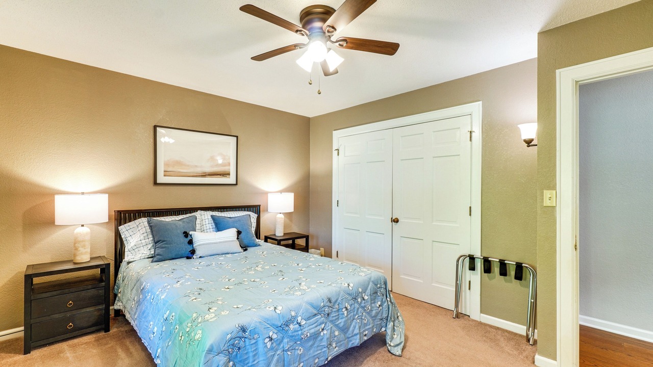 Photo of Bedroom in Clinton