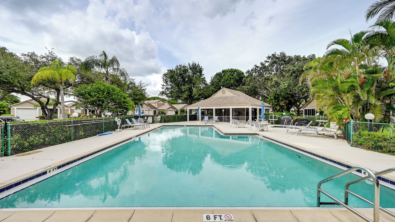 Photo of Outdoor in Fountain Lakes
