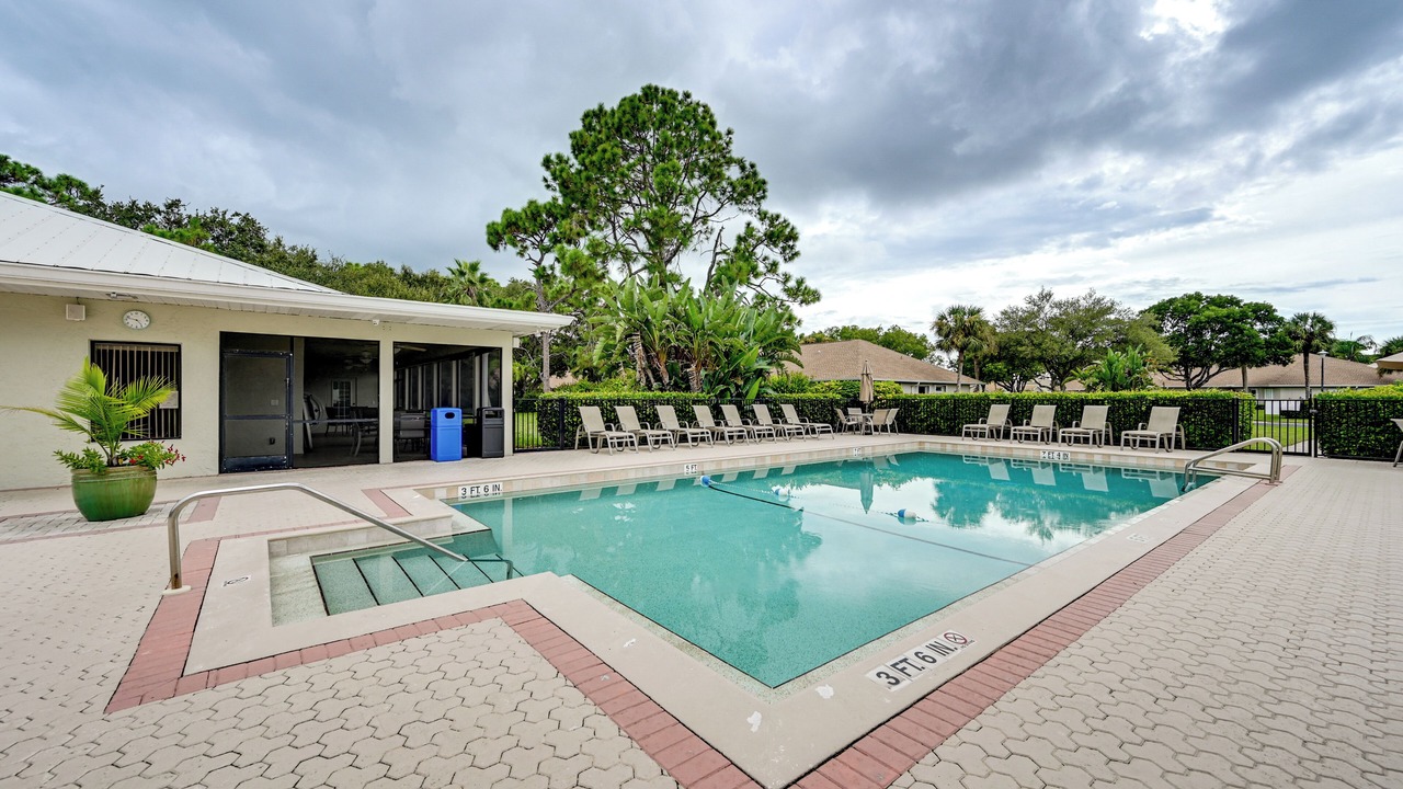 Photo of Outdoor in Fountain Lakes