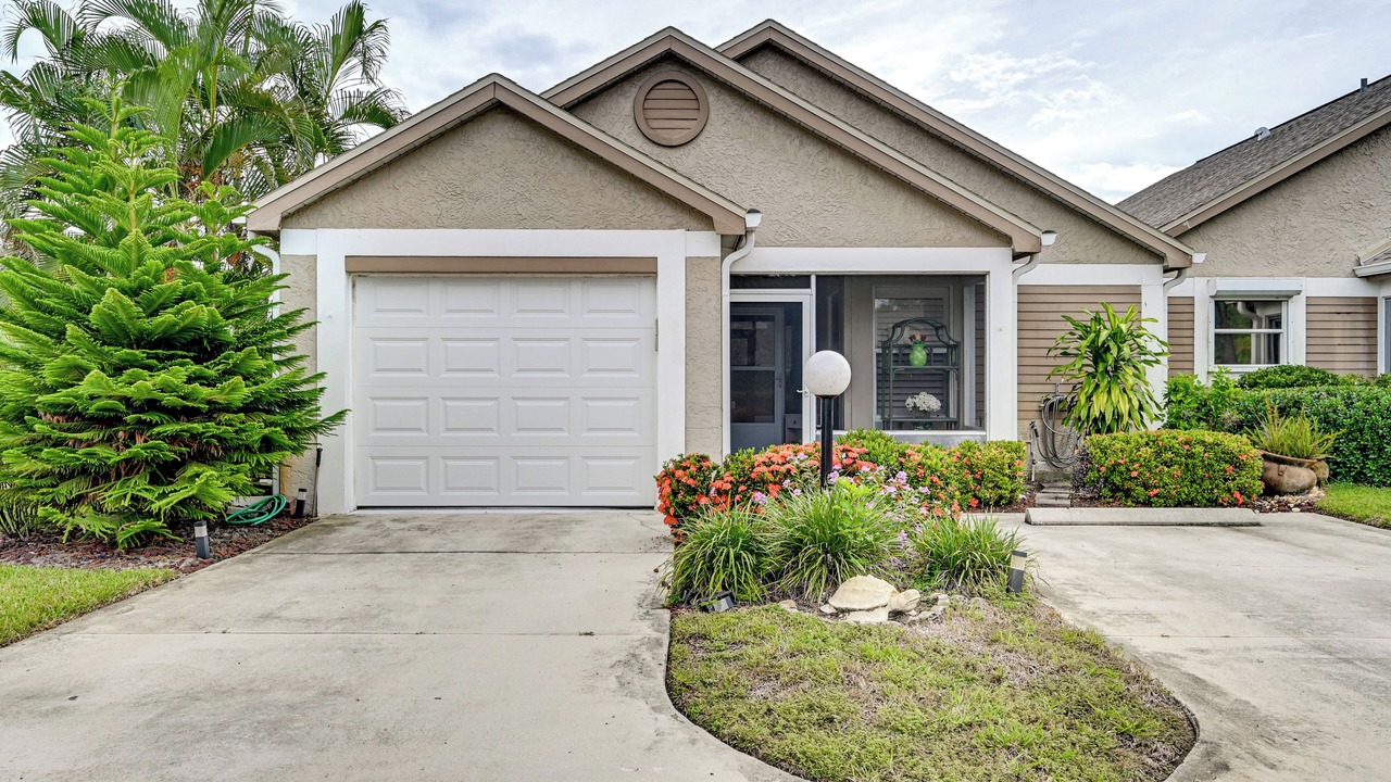 Photo of Outdoor in Fountain Lakes