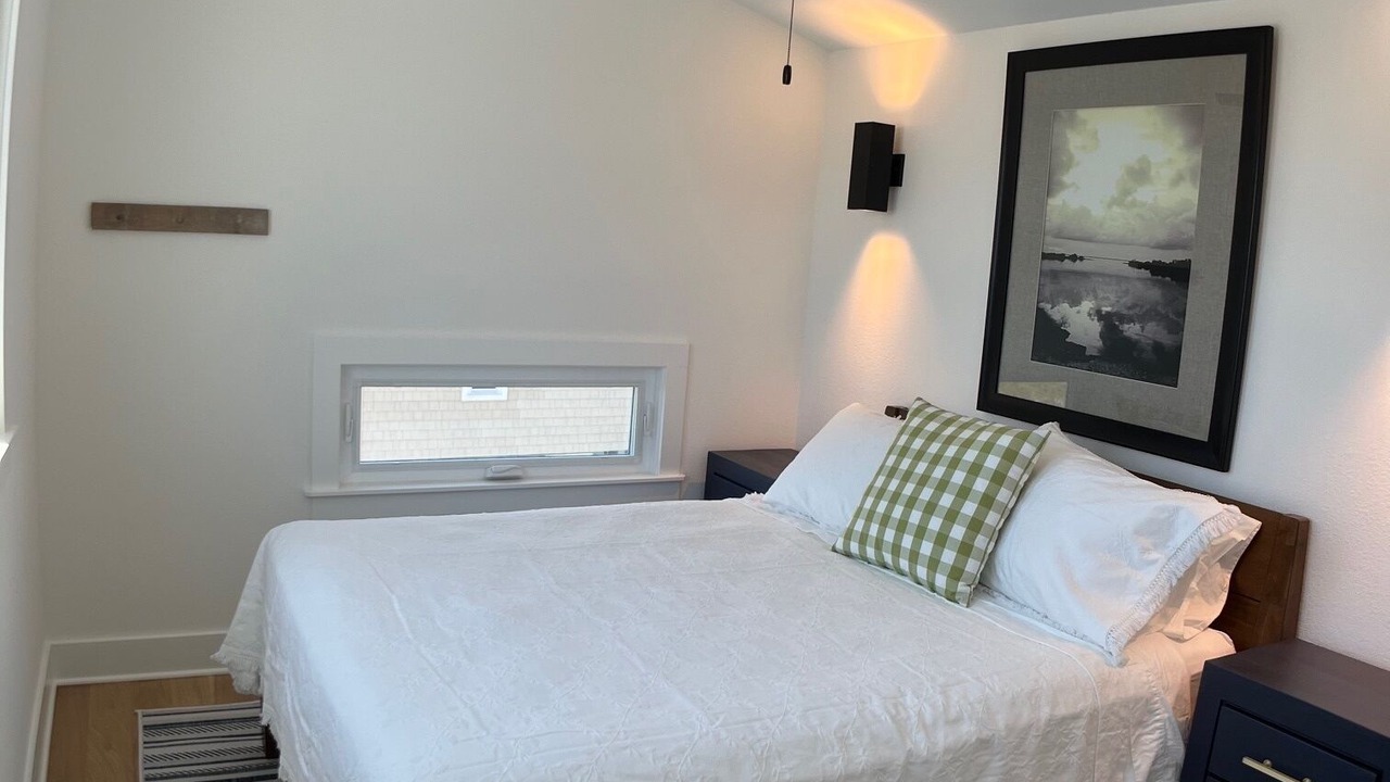 Photo of Bedroom in Alligator Point