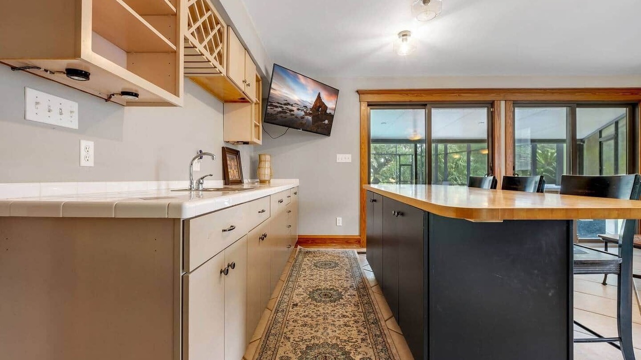 Photo of Bedroom in Tallahassee