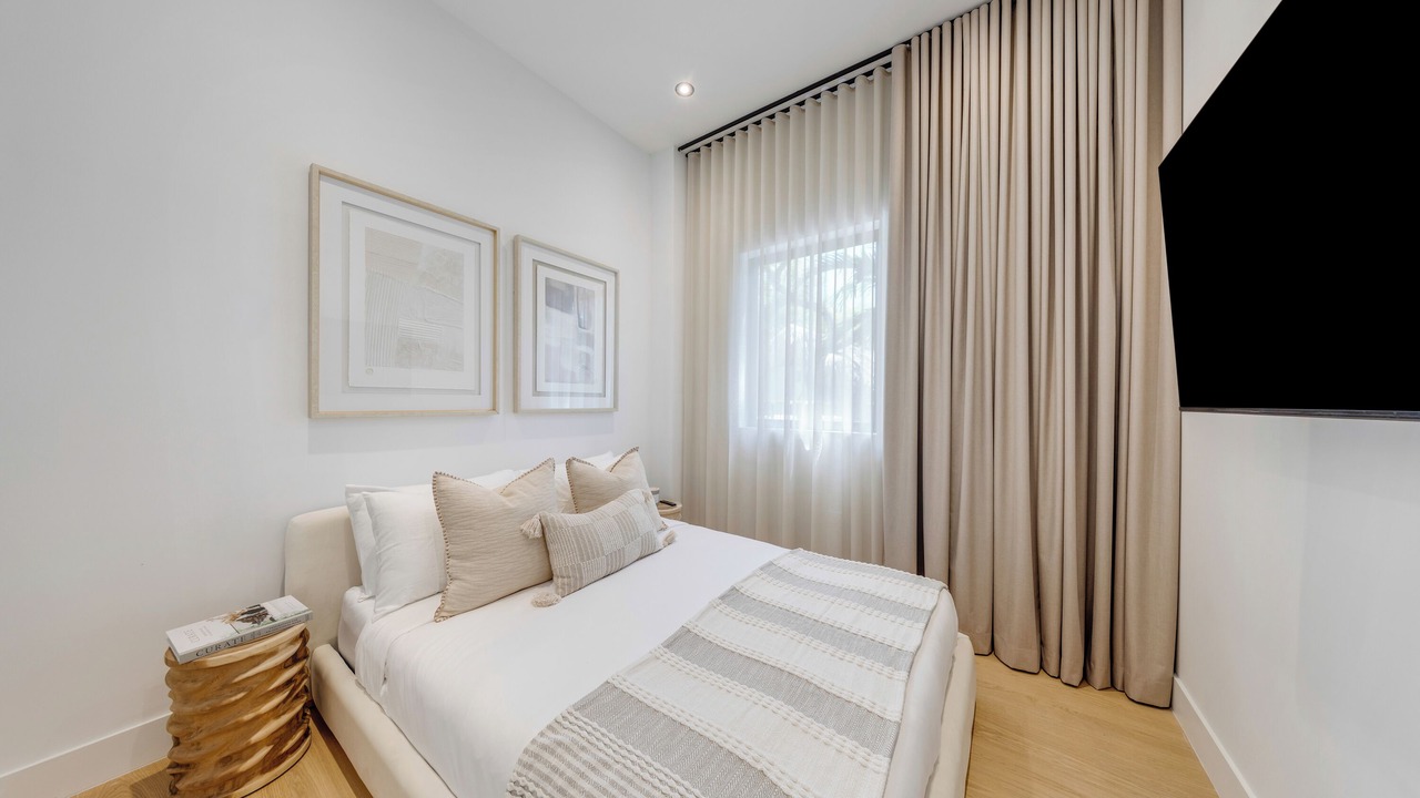 Photo of Bedroom in Overtown