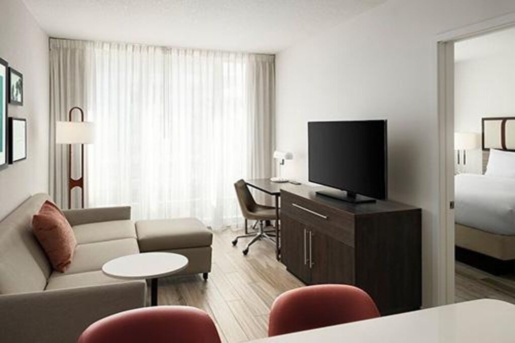 Photo of Livingroom in Surfside