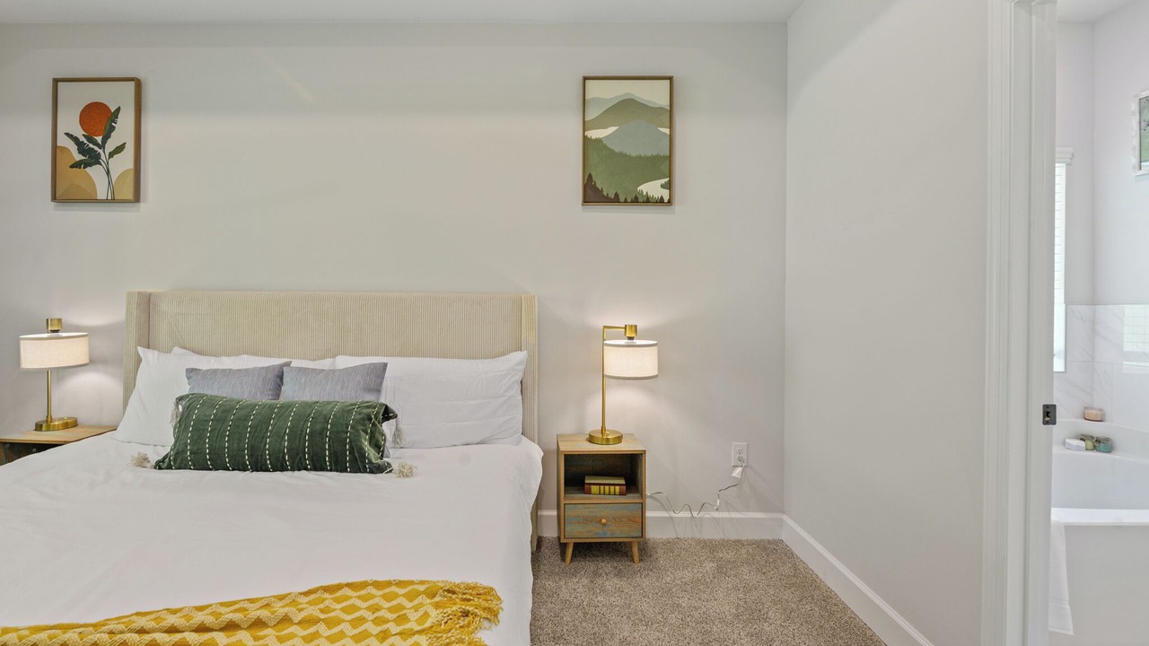 Photo of Bedroom in Tallahassee