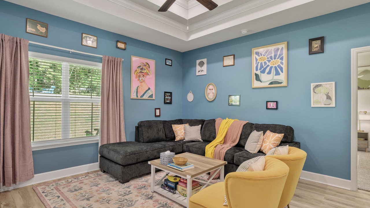 Photo of Livingroom in Tallahassee