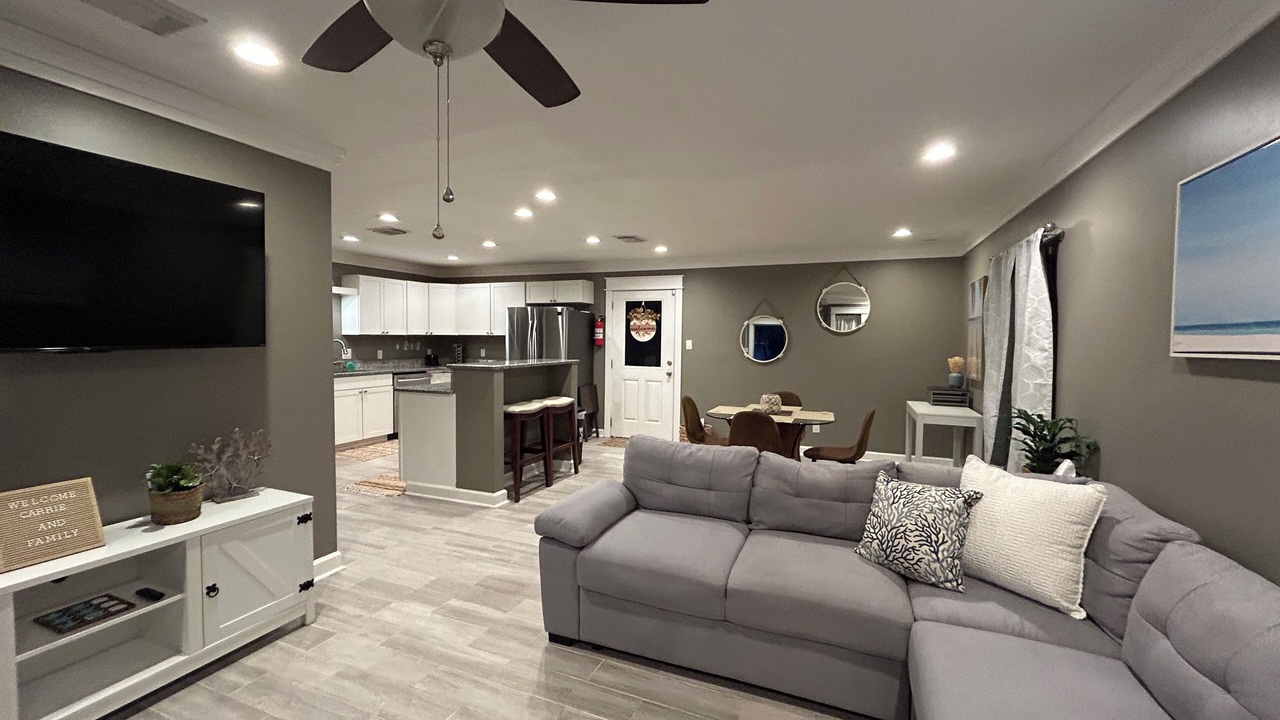 Photo of Livingroom in Highland City