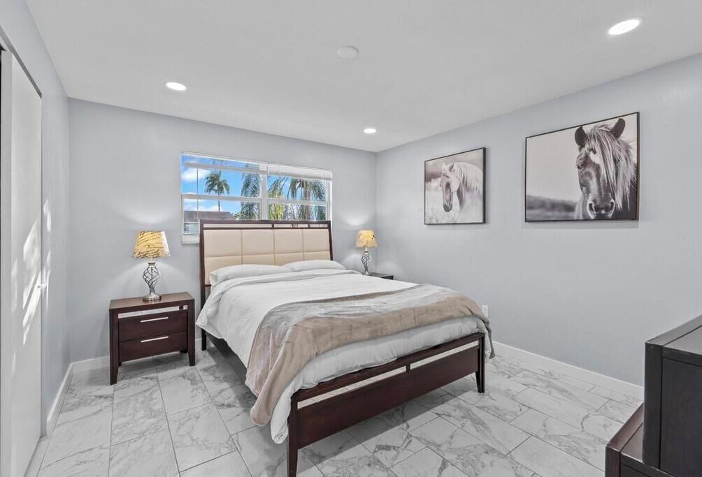 Photo of Bedroom in Lake Worth