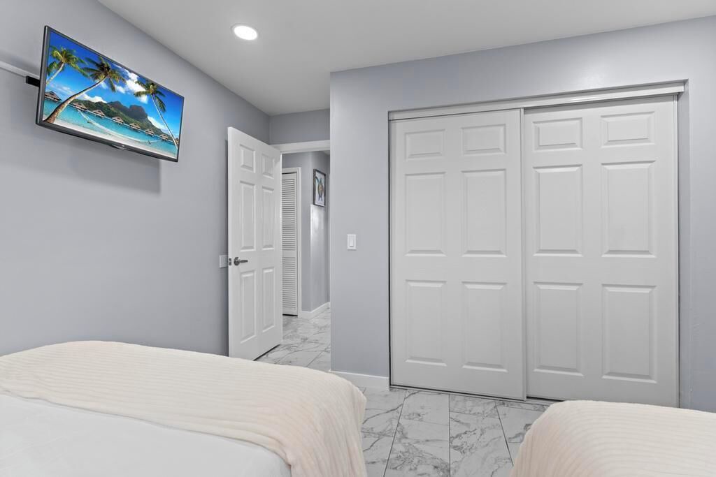 Photo of Bedroom in Lake Worth