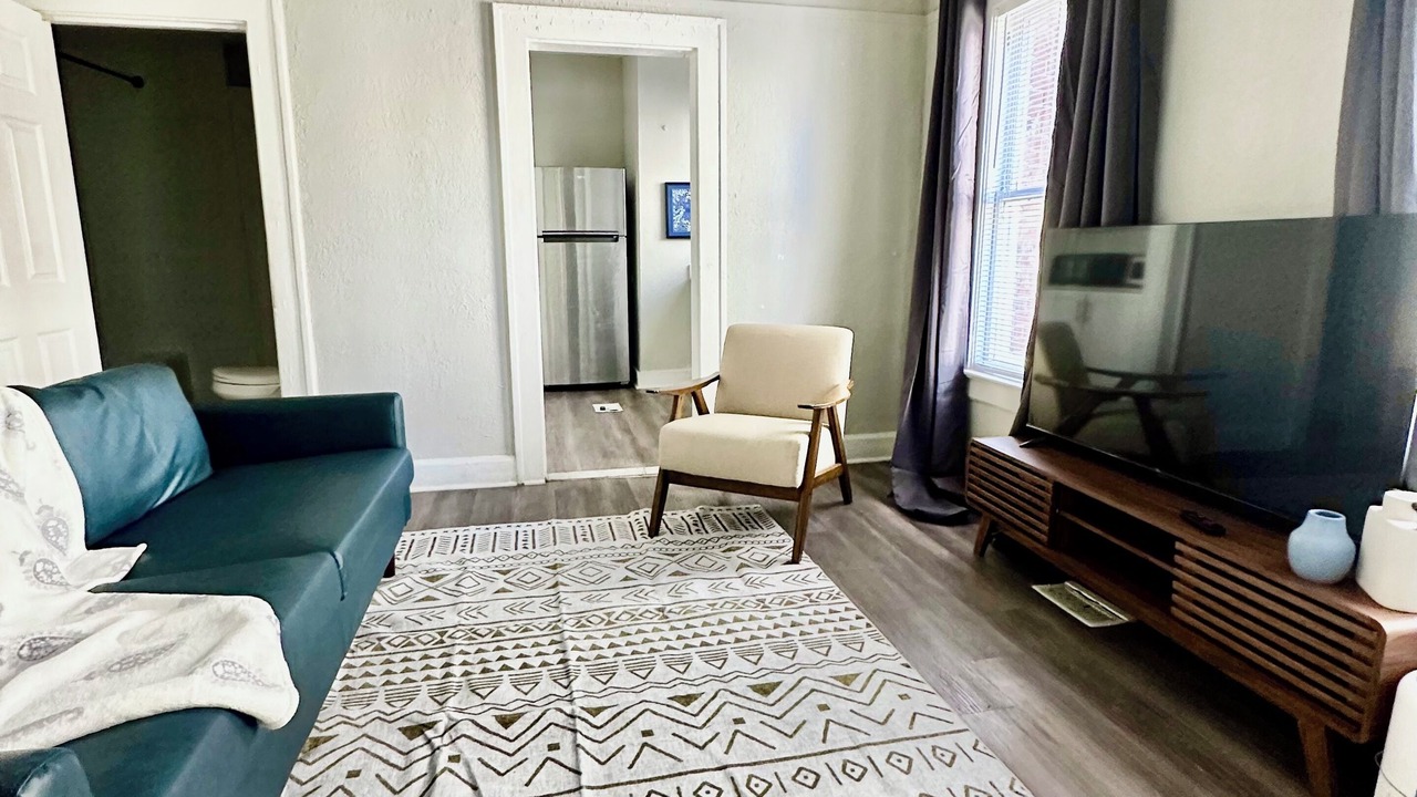 Photo of Livingroom in Urban Core