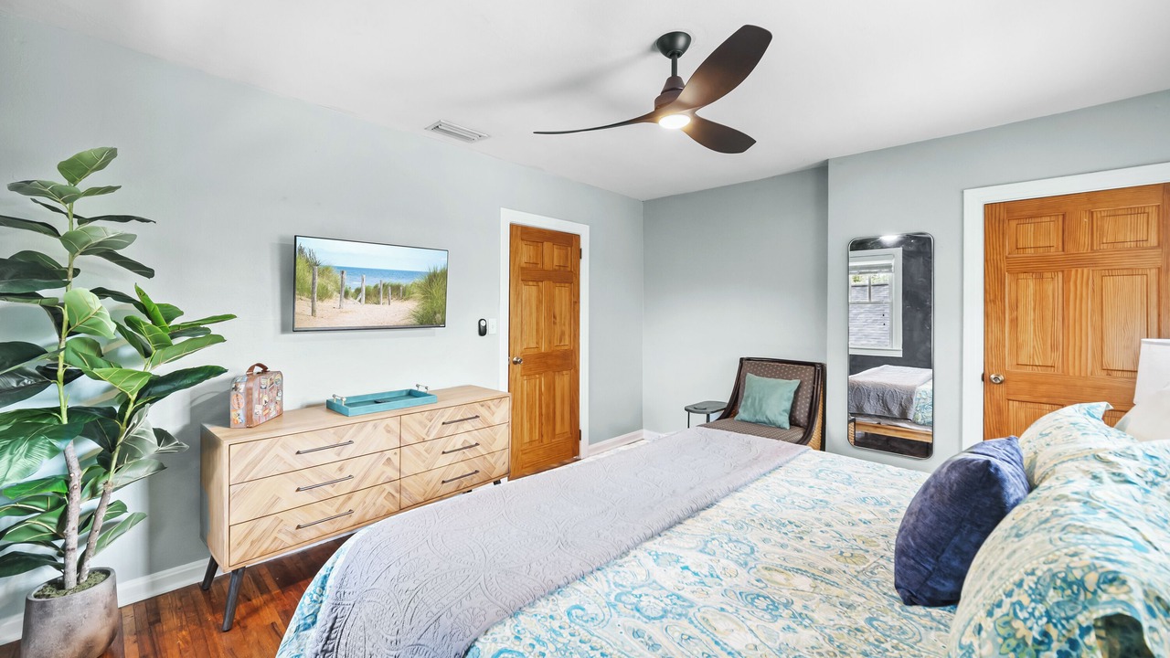 Photo of Bedroom in Riverside