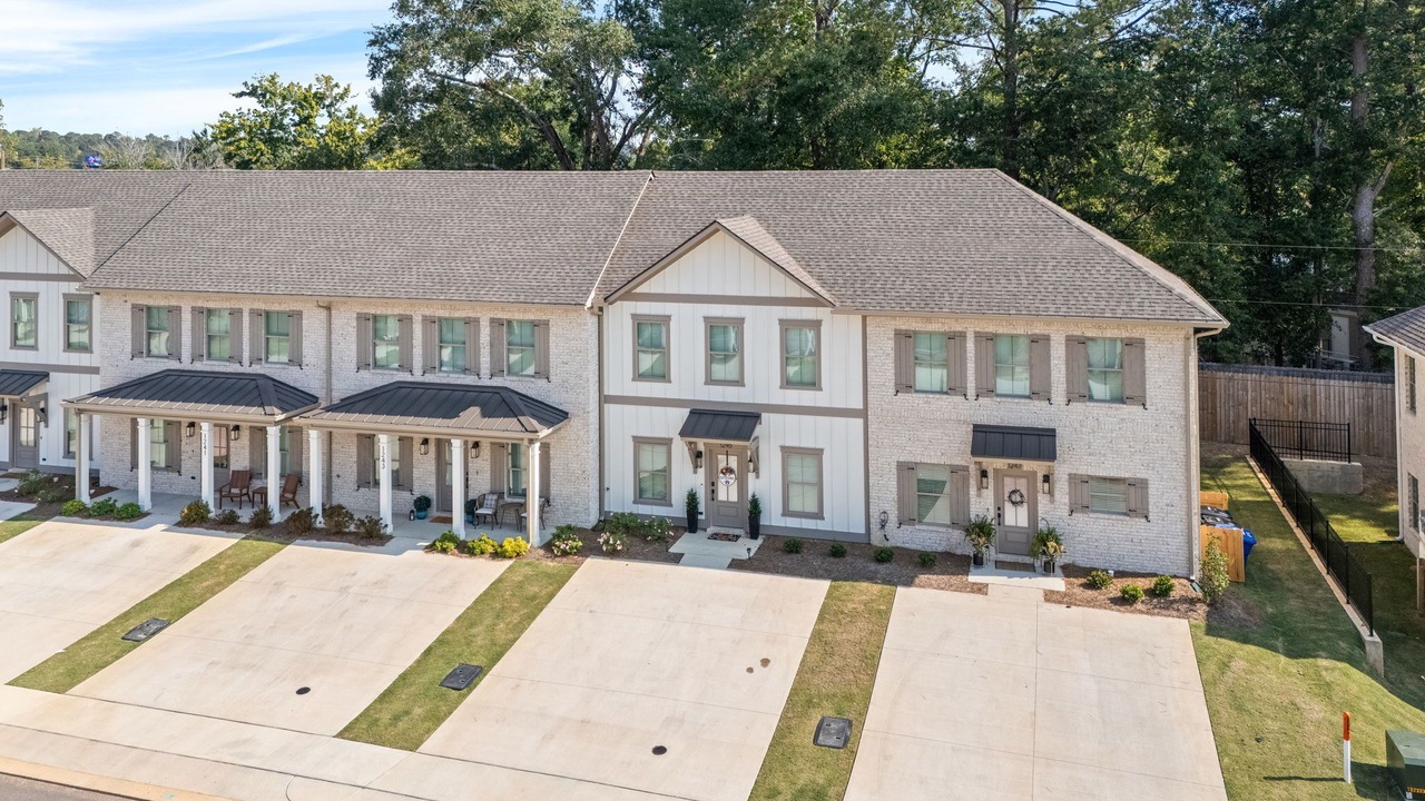 Photo of Outdoor in Auburn