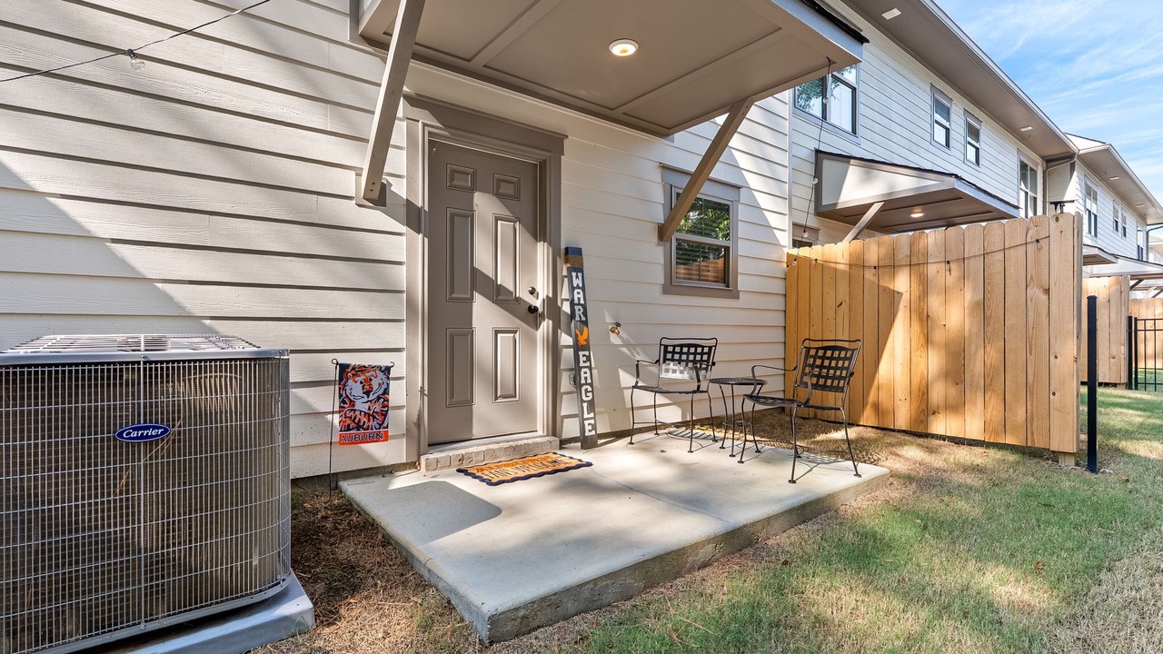 Photo of Outdoor in Auburn