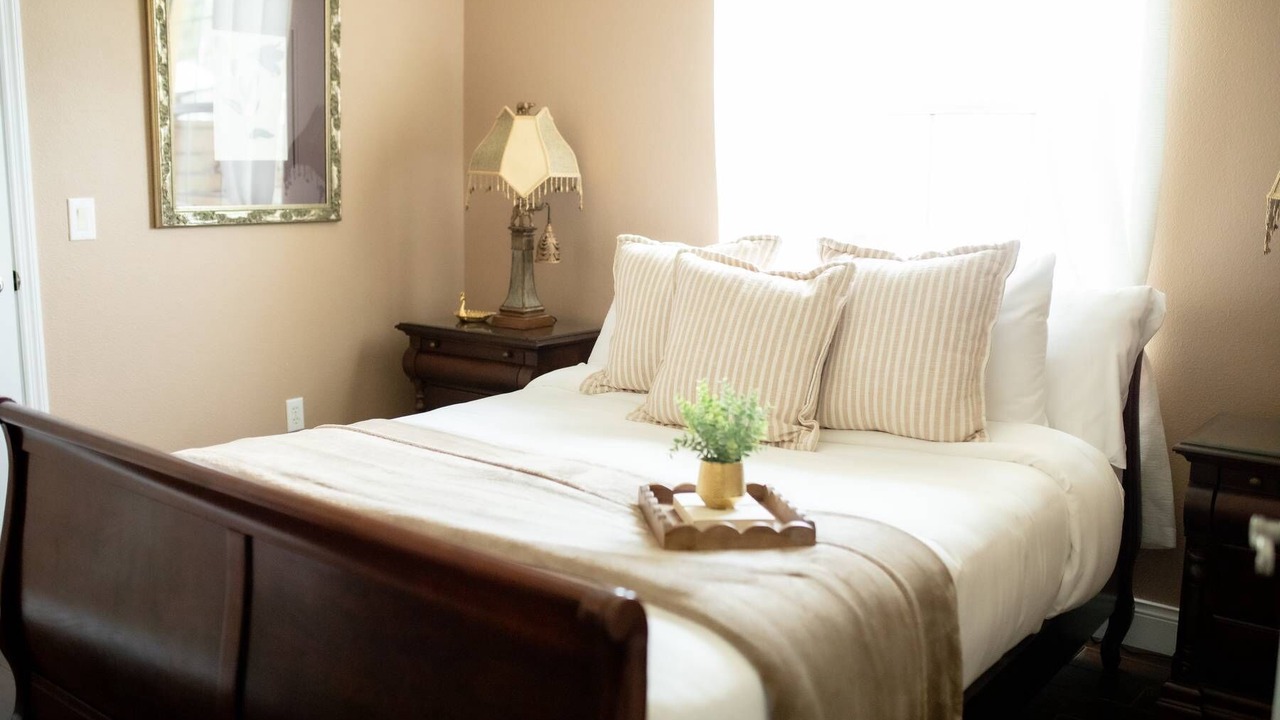 Photo of Bedroom in Leesburg