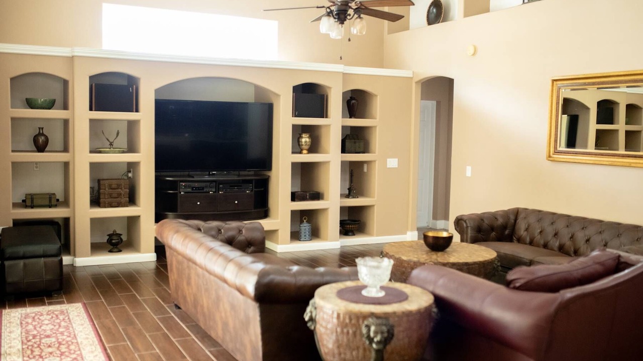 Photo of Livingroom in Leesburg