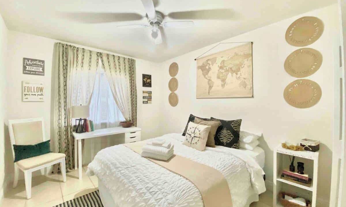 Photo of Bedroom in Tallahassee