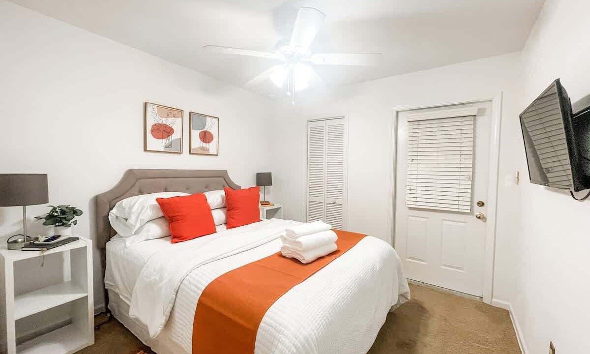 Photo of Bedroom in Tallahassee