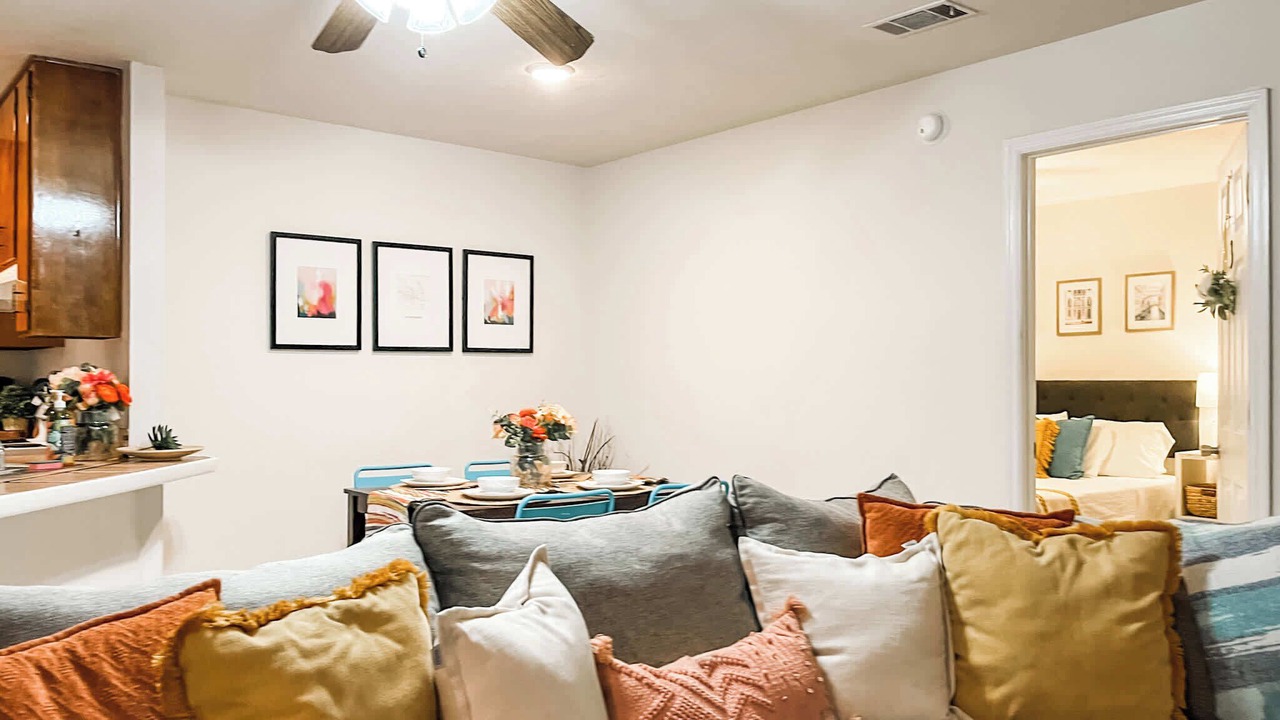 Photo of Livingroom in Tallahassee