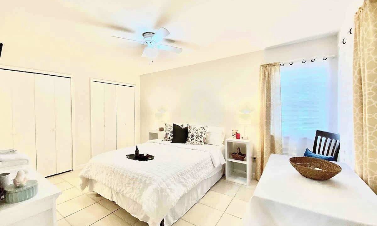 Photo of Bedroom in Tallahassee