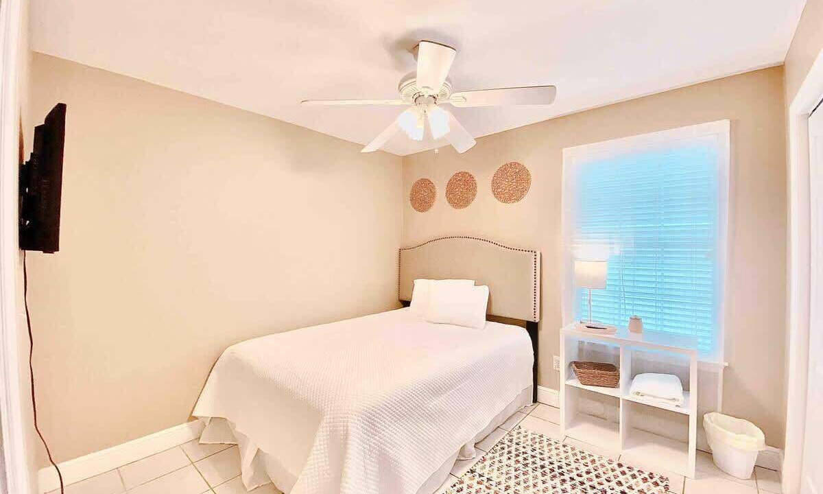 Photo of Bedroom in Tallahassee
