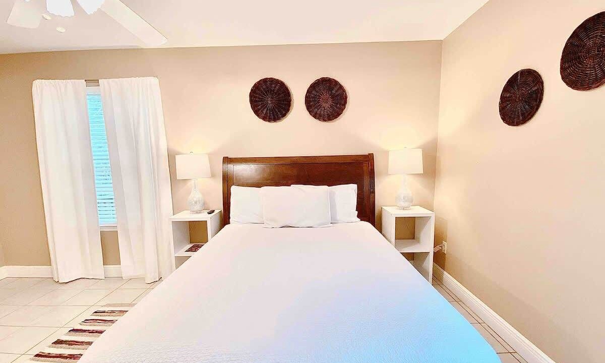 Photo of Bedroom in Tallahassee