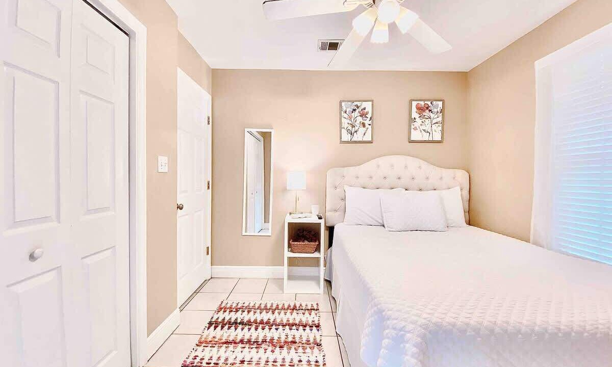 Photo of Bedroom in Tallahassee