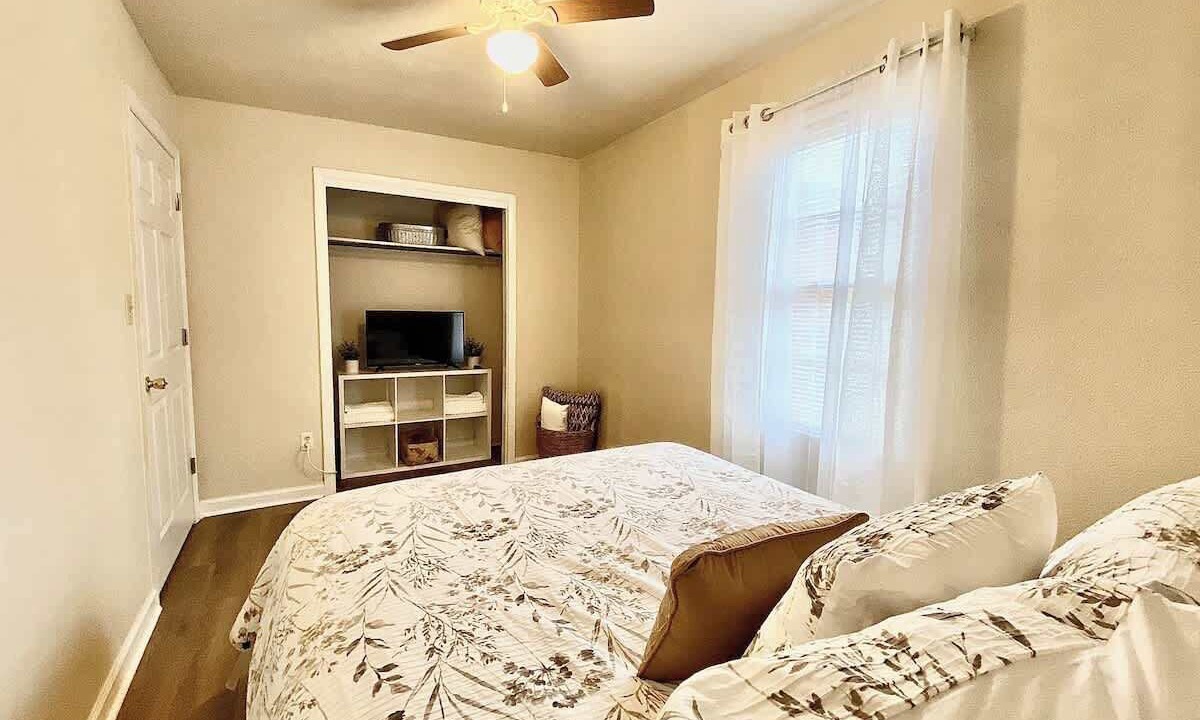 Photo of Bedroom in Griffin Heights