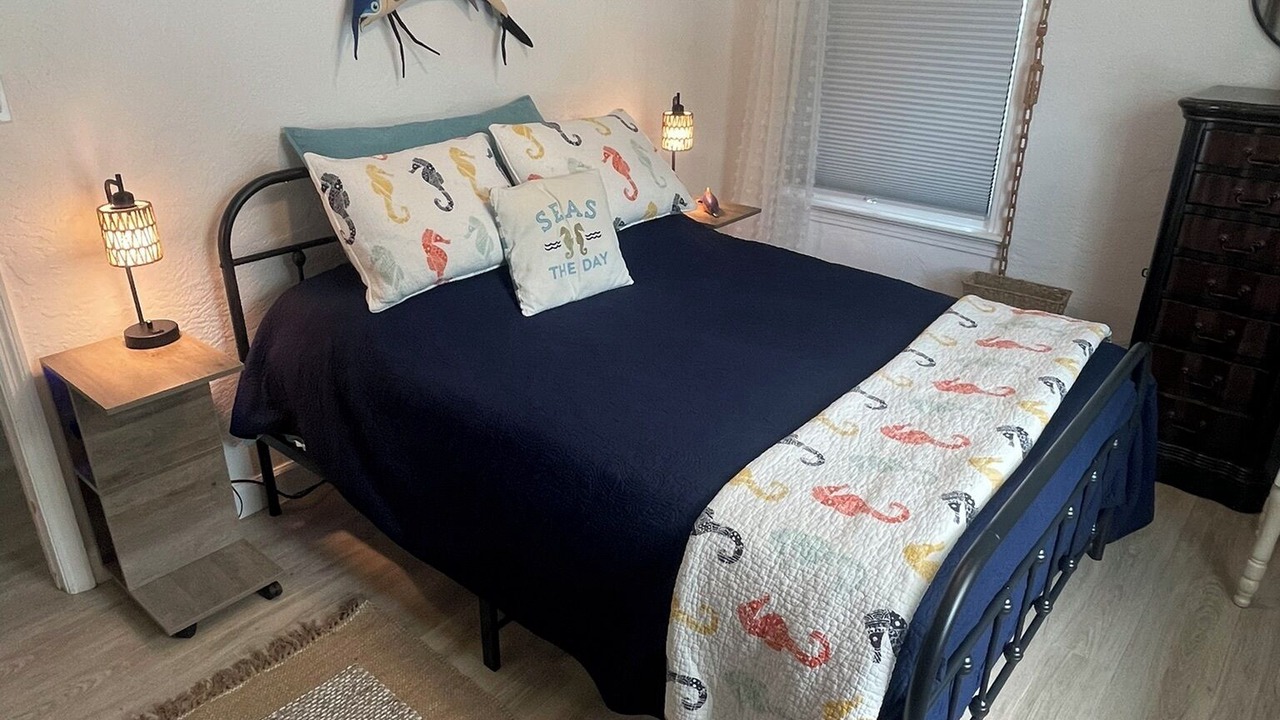 Photo of Bedroom in Downtown
