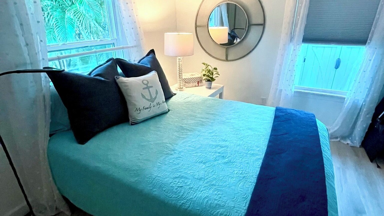 Photo of Bedroom in Downtown