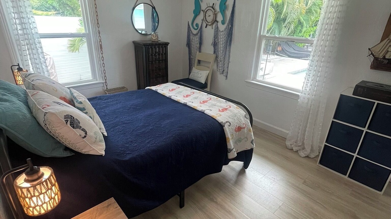 Photo of Bedroom in Downtown