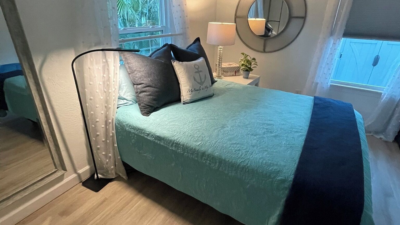 Photo of Bedroom in Downtown