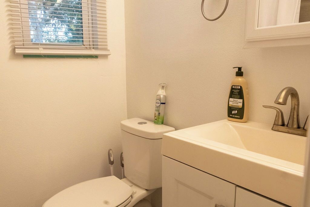 Photo of Bathroom in Cedar Hills