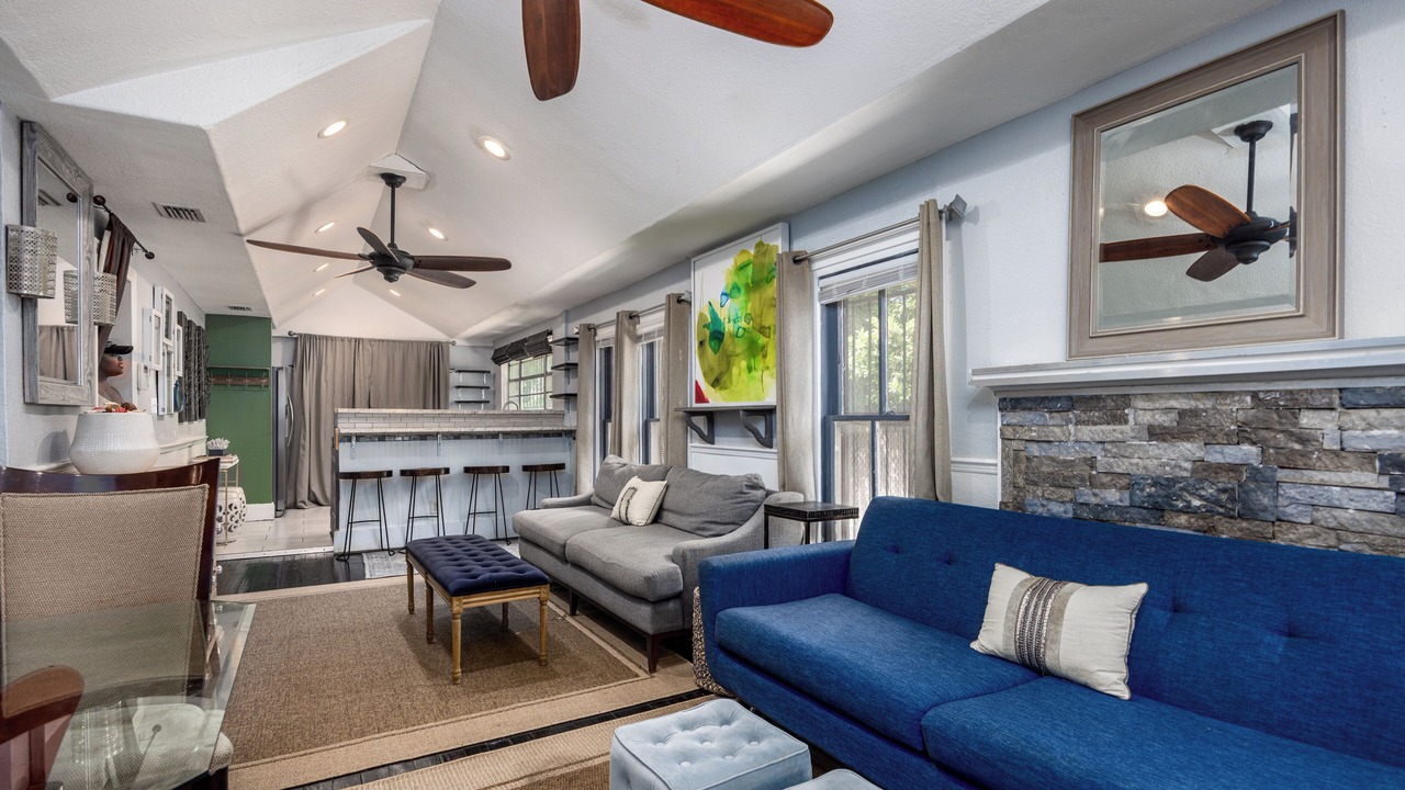 Photo of Livingroom in Innovation District