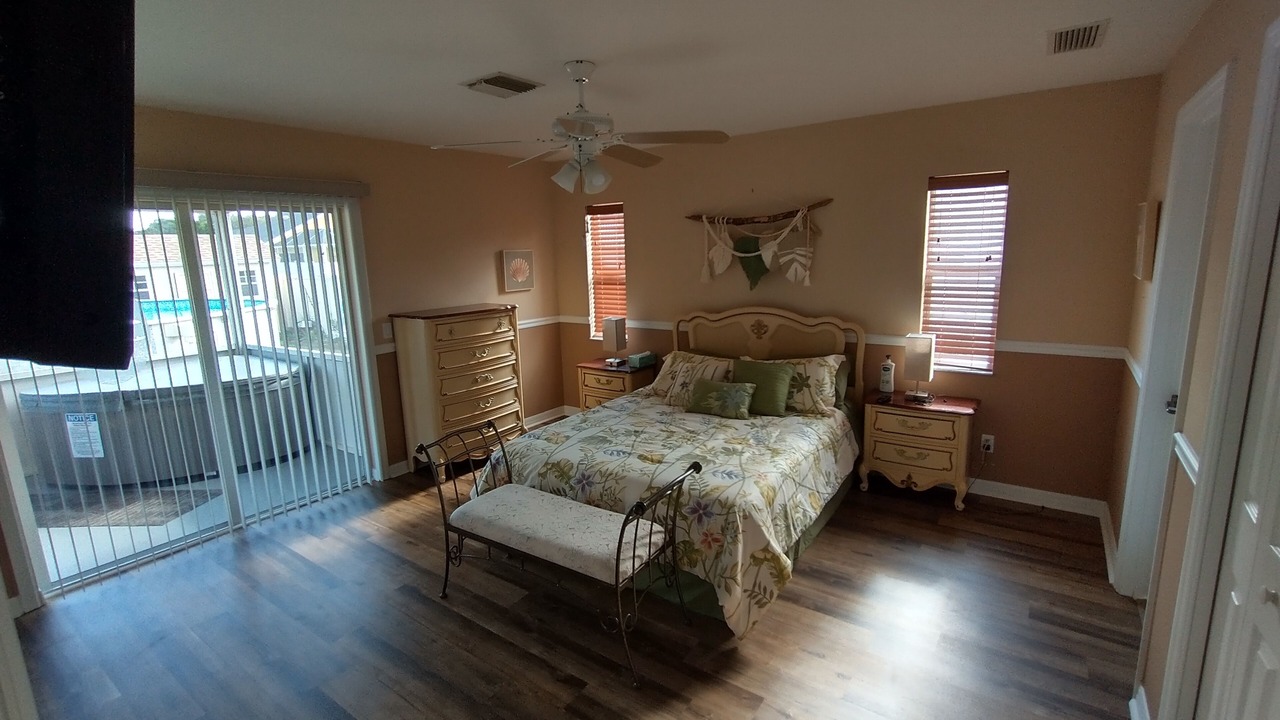 Photo of Bedroom in Gulf Cove